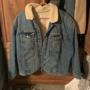 Beautiful Sherpa lined jean jacket